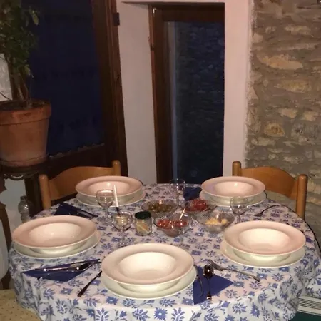 La Des Rencontres بيت ضيافة